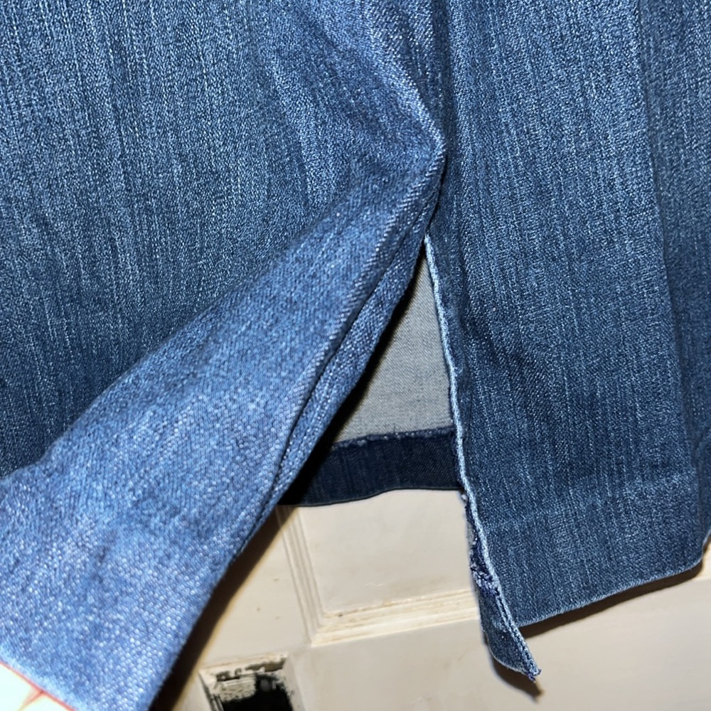 Talbots front slit size 6 denim skirt - Picture 4 of 11